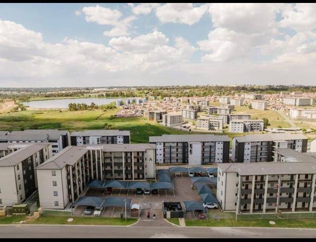 2 BEDROOM PROPERTY TO RENT IN FLEURHOF